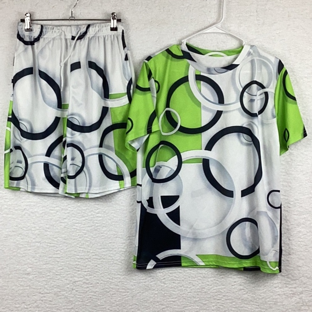 Streetwear 2 Pc. Short Set, Men’s Small.